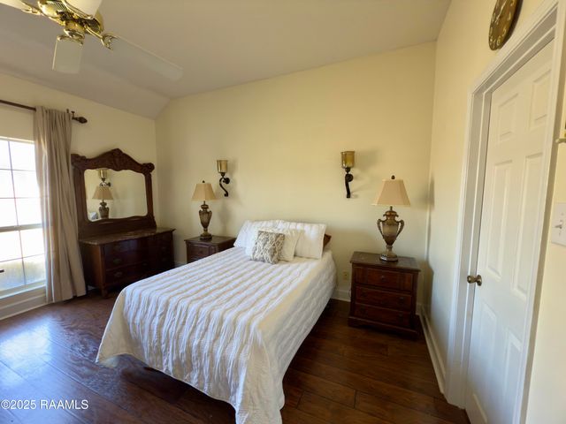 100 Sandy Brook Lane, Lafayette, LA 70508