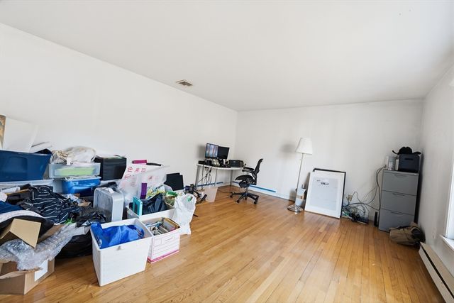 251 Poquanticut Ave, Easton, MA 02356