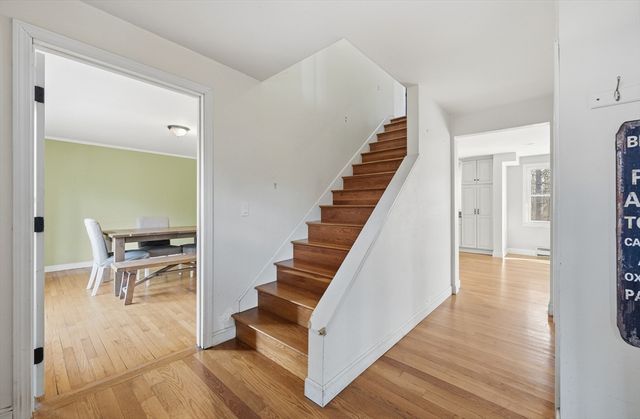 251 Poquanticut Ave, Easton, MA 02356