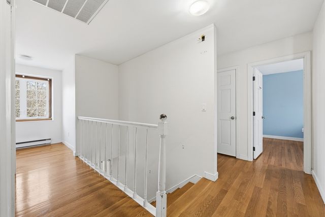 251 Poquanticut Ave, Easton, MA 02356