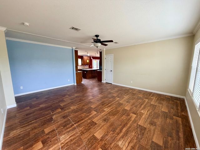 8824 W Fm 140, Charlotte, TX 78011