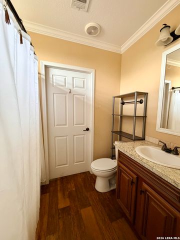 8824 W Fm 140, Charlotte, TX 78011