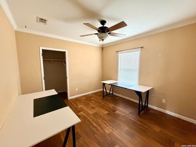 8824 W Fm 140, Charlotte, TX 78011