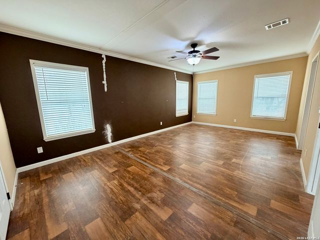 8824 W Fm 140, Charlotte, TX 78011