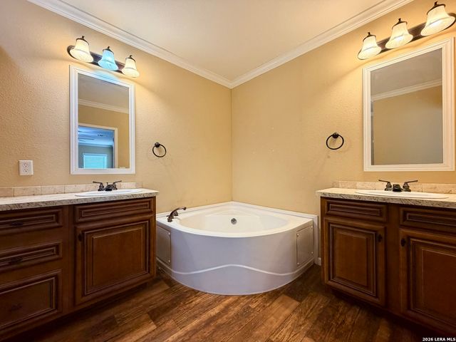 8824 W Fm 140, Charlotte, TX 78011