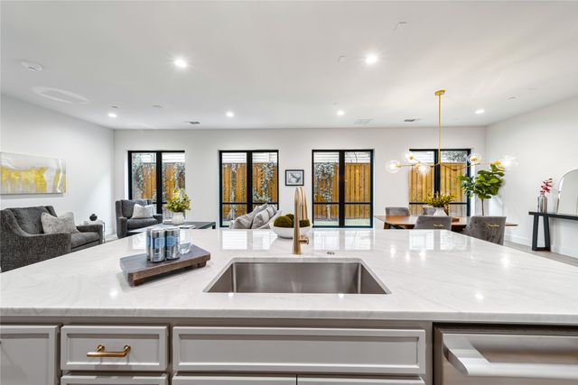 3601 Routh Street 1B, Dallas, TX 75219