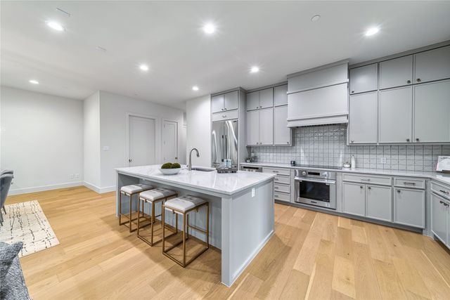 3601 Routh Street 1B, Dallas, TX 75219