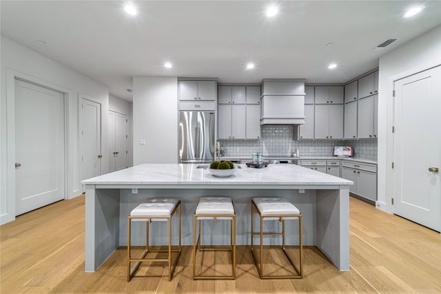 3601 Routh Street 1B, Dallas, TX 75219