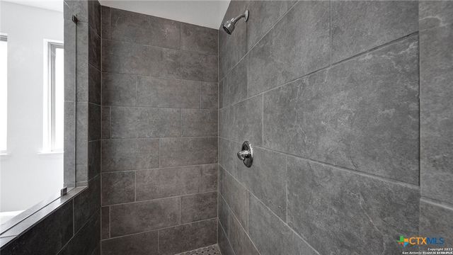 24110 Sidehill Lie, San Antonio, TX 78261