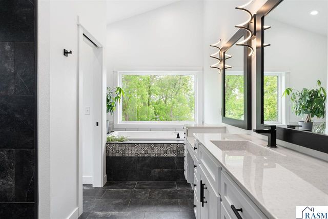 6367 W 232nd Street, Faribault, MN 55021