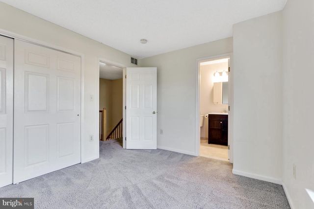 140 BARROW, Princeton, NJ 08540