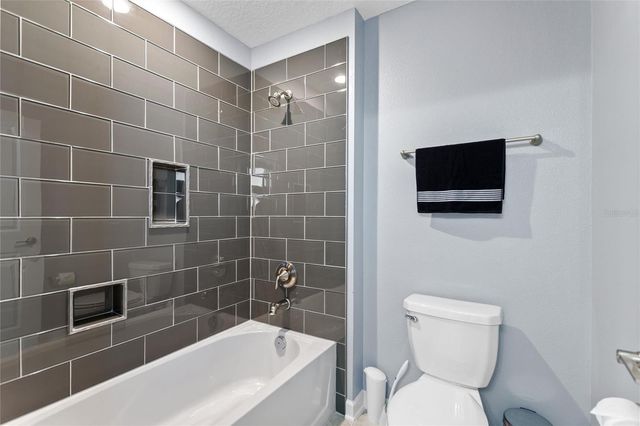 1463 BUNKER DRIVE, Davenport, FL 33896