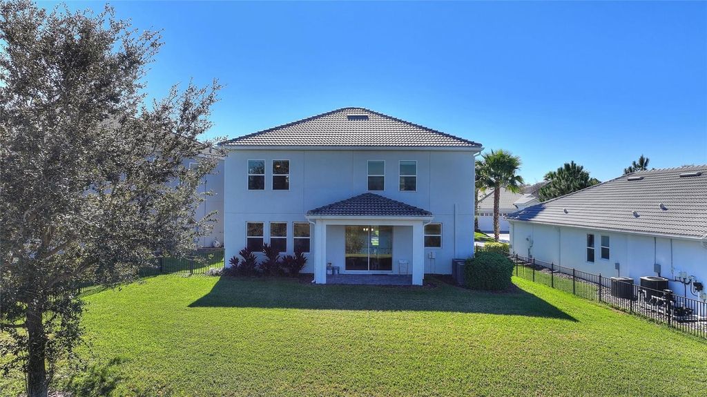 Image 31 of property listing at 1463 BUNKER DRIVE, Davenport, FL 33896