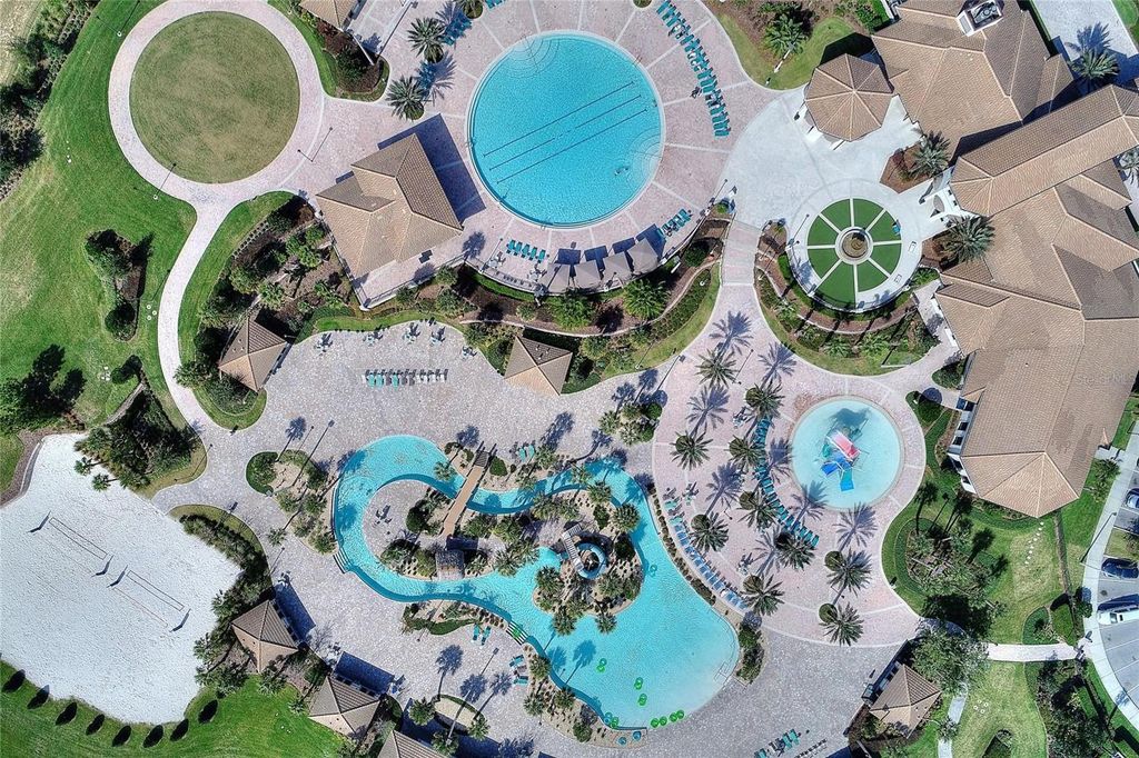 Image 48 of property listing at 1463 BUNKER DRIVE, Davenport, FL 33896