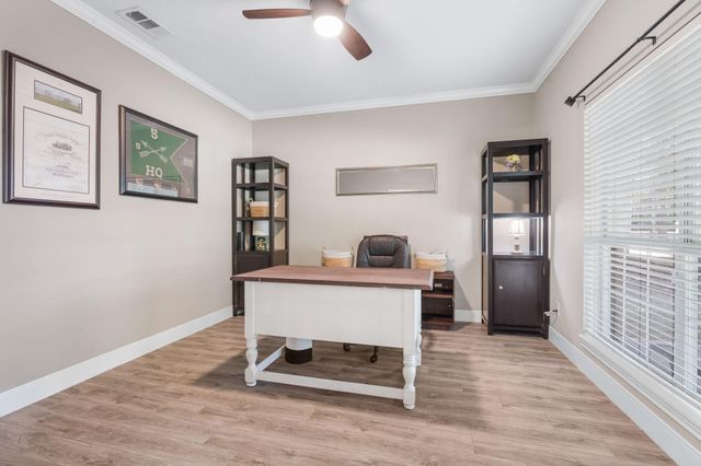 906 Vista Del Lago Drive, Huffman, TX 77336