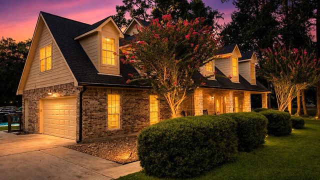 906 Vista Del Lago Drive, Huffman, TX 77336