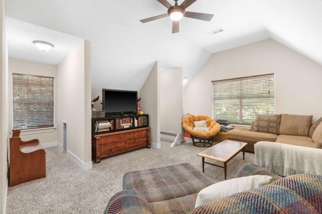 906 Vista Del Lago Drive, Huffman, TX 77336