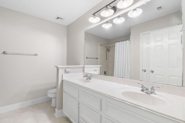 906 Vista Del Lago Drive, Huffman, TX 77336