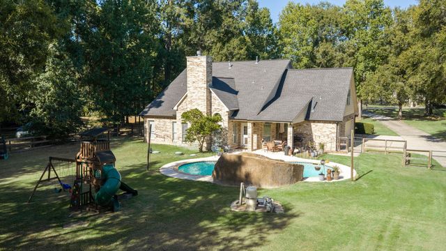 906 Vista Del Lago Drive, Huffman, TX 77336