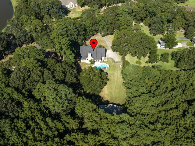 906 Vista Del Lago Drive, Huffman, TX 77336
