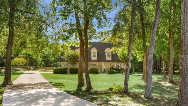 906 Vista Del Lago Drive, Huffman, TX 77336