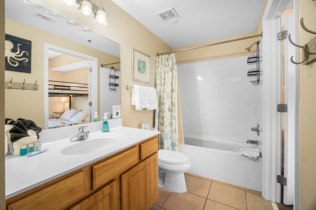 122 Seascape Drive 708, Destin, FL 32550