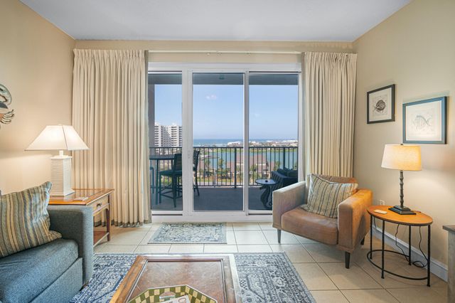 122 Seascape Drive 708, Destin, FL 32550