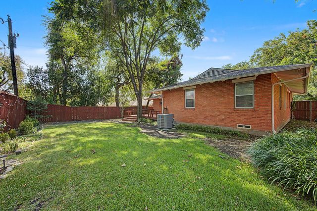 8046 Fall River Drive, Dallas, TX 75228