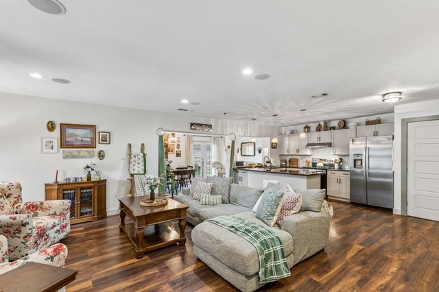 3118 Abbey Cove, Carrollton, TX 75007