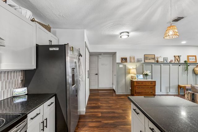 3118 Abbey Cove, Carrollton, TX 75007