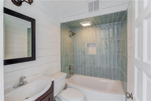 3200 Rim Cove Drive 116, Cumming, GA 30041