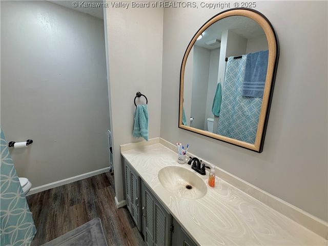 749 Grandview Avenue, Point Pleasant, WV 25550