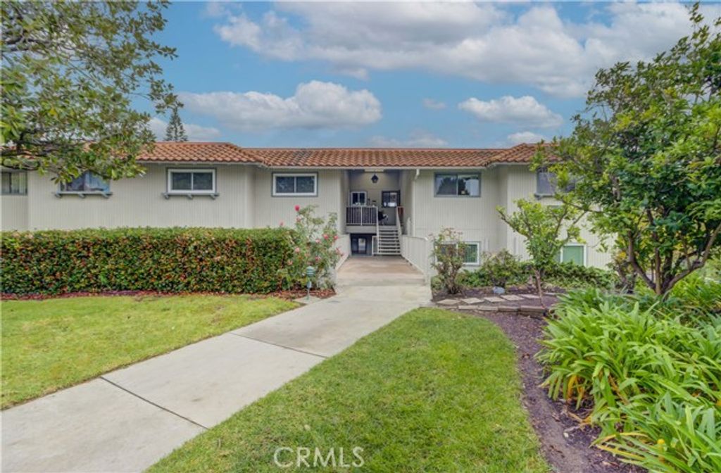 862 Ronda Mendoza Q, Laguna Woods, CA 92637