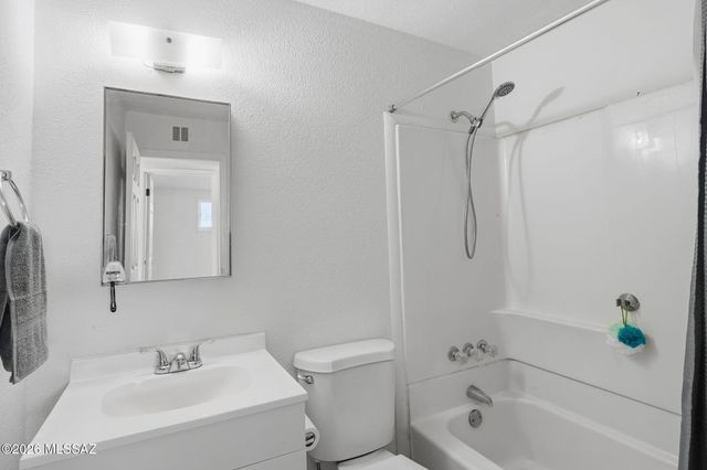 1226 E Missouri Street, Tucson, AZ 85714