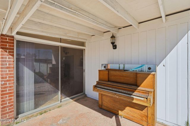 1226 E Missouri Street, Tucson, AZ 85714