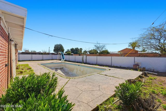 1226 E Missouri Street, Tucson, AZ 85714