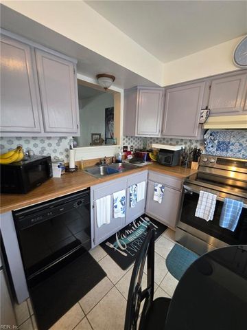 4047 Reese DR S, Portsmouth, VA 23703