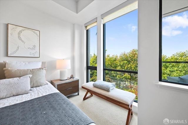 1650 Broadway Street 205, San Francisco, CA 94109