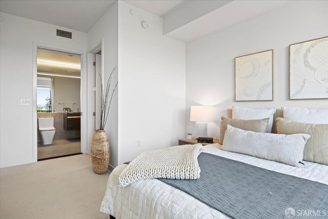 1650 Broadway Street 205, San Francisco, CA 94109
