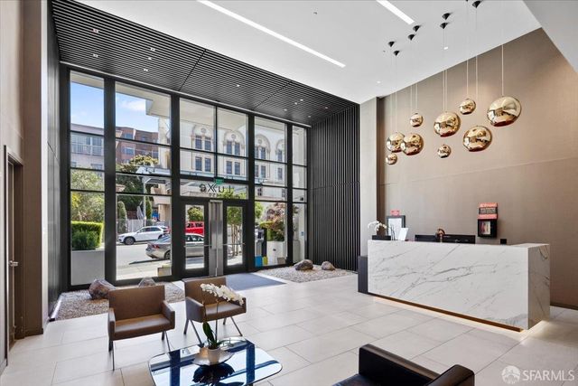 1650 Broadway Street 205, San Francisco, CA 94109
