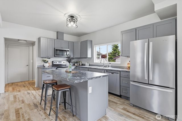 2117 Lombard Avenue, Everett, WA 98201