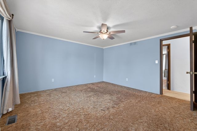 37542 Whitney Drive, Wayne, MI 48184