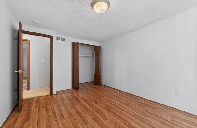 37542 Whitney Drive, Wayne, MI 48184