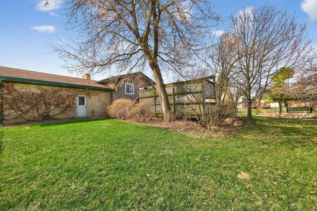 37542 Whitney Drive, Wayne, MI 48184