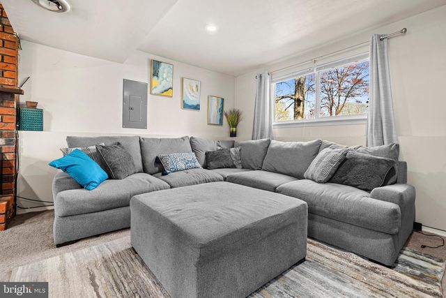 4380 ROCK CT, Waldorf, MD 20602