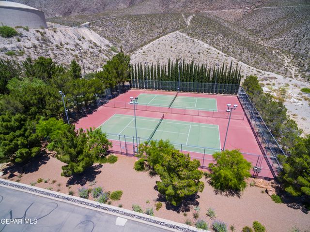 4800 N Stanton Street 183, El Paso, TX 79902