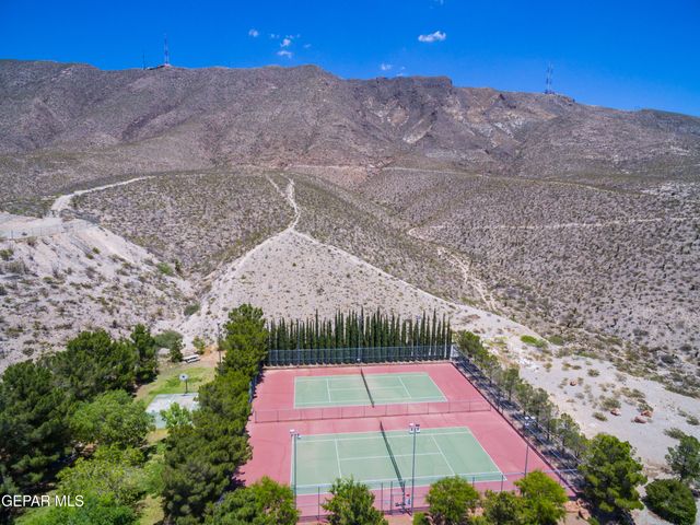 4800 N Stanton Street 183, El Paso, TX 79902