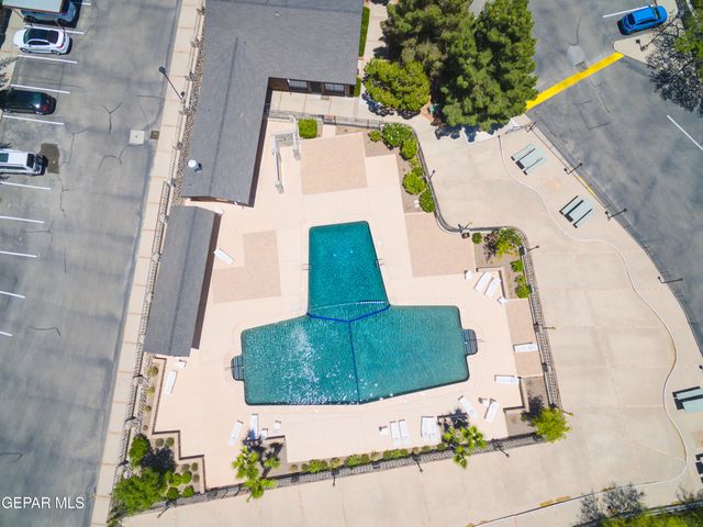 4800 N Stanton Street 183, El Paso, TX 79902
