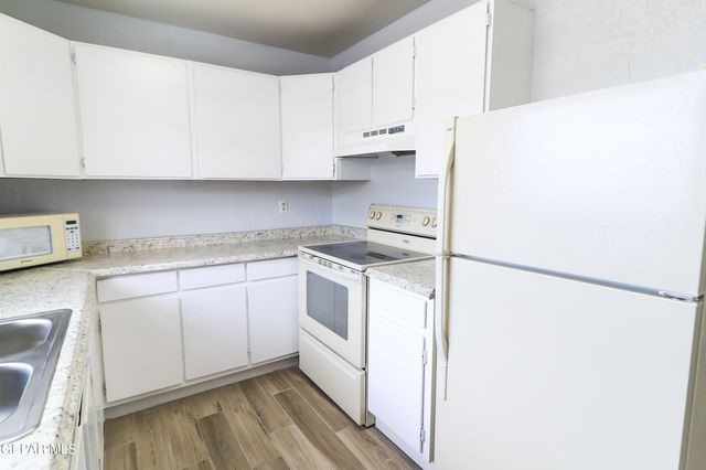 4800 N Stanton Street 183, El Paso, TX 79902