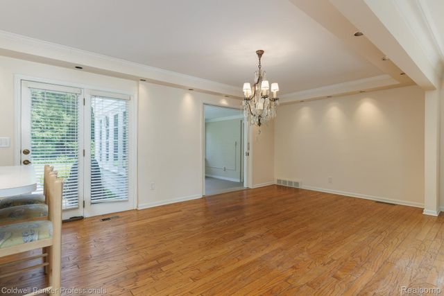 1018 Harvard Road, Grosse Pointe Park, MI 48230